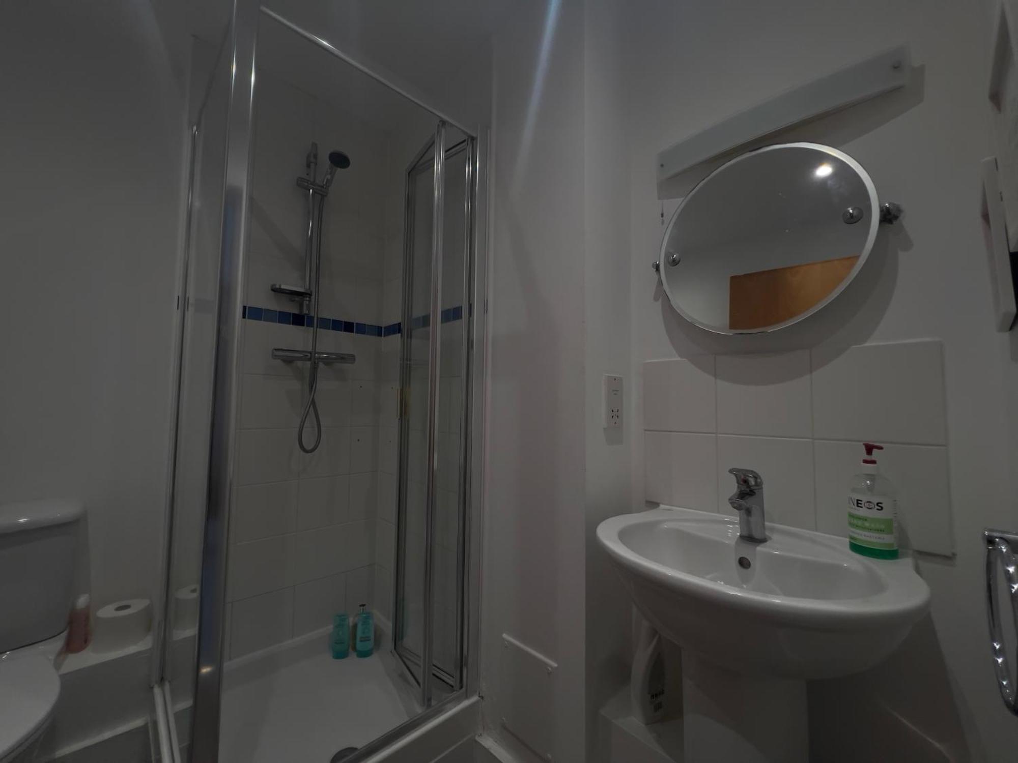 2 Bedroom Near Ocean Village Marina Port Apartment Southampton Ngoại thất bức ảnh